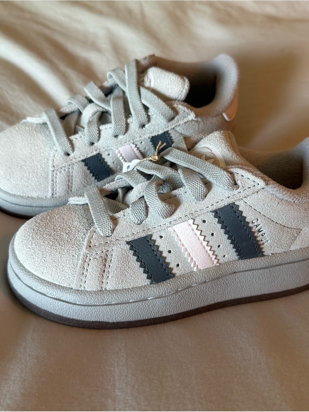 Adidas kids shoes brand new